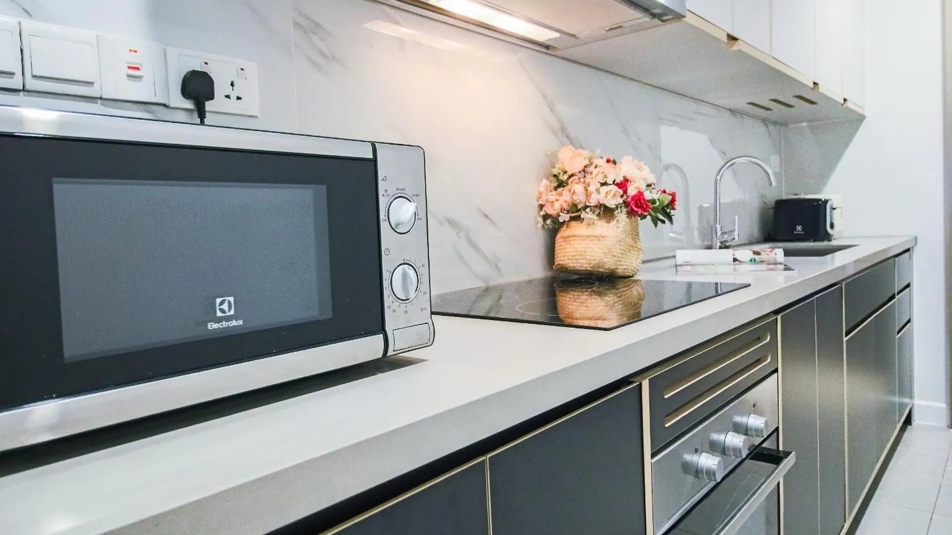 Lusso Suites - D1Mension & Zenity Residence, Sg'S Heart Ho Chi Minh City 0*,  Vietnam
