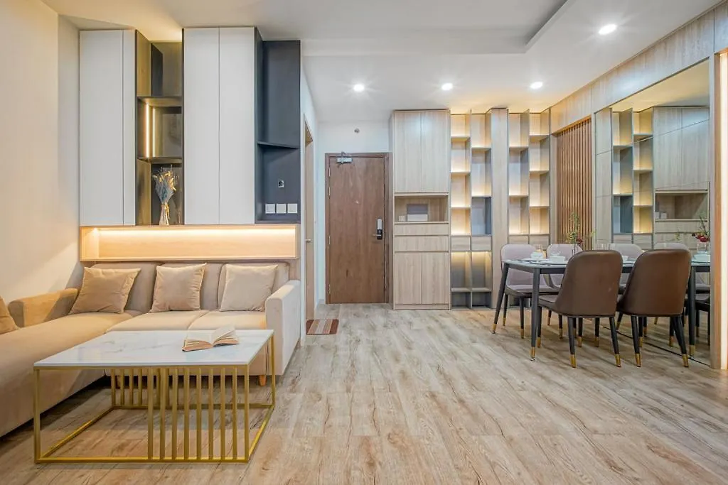 Lusso Suites - D1Mension & Zenity Residence, Sg'S Heart Ho Chi Minh City Apartment